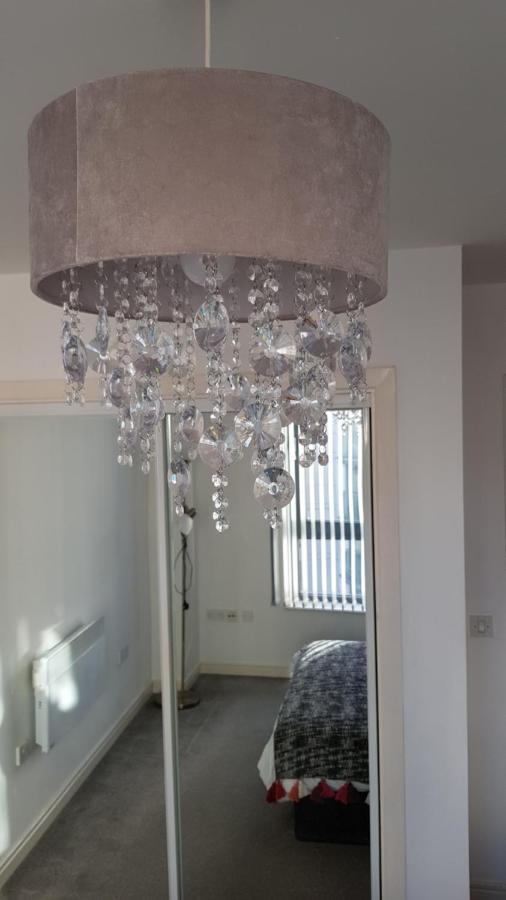 City Centre 1 Bed Apartment With Free On Site Parking With Cctv By Lets Relocations 버밍엄 외부 사진